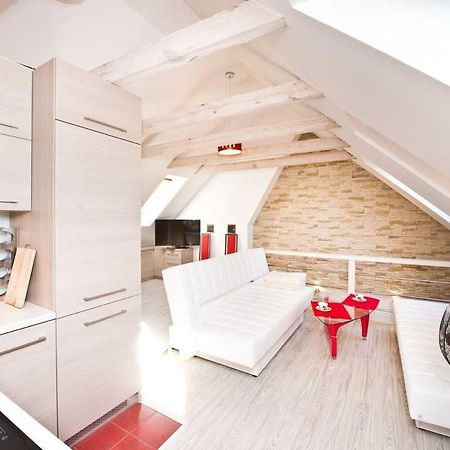 Dwupoziomowy Stylowy Apartament Przy Centrum Gdyni, Niedaleko Morza Gdynia Exterior foto